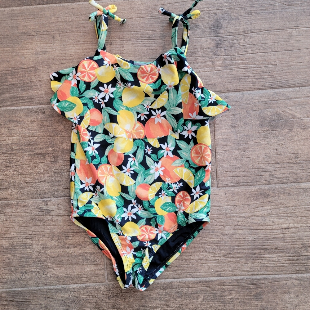 4T swimsuit